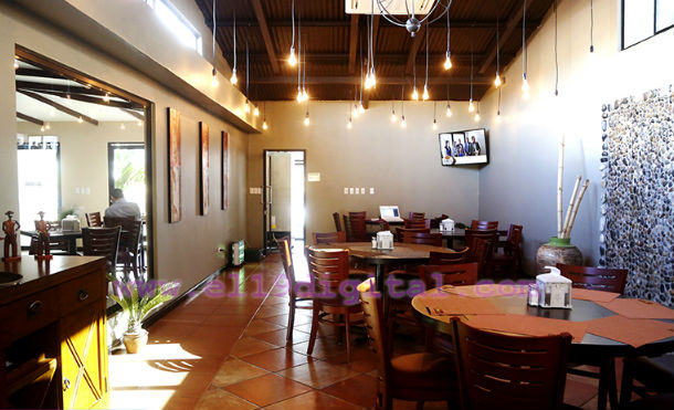cafe yunis 2