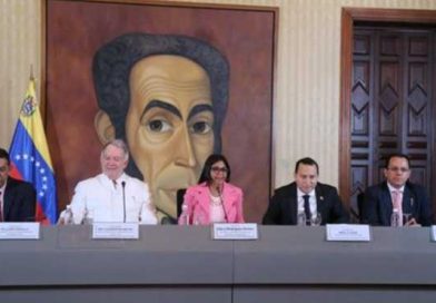 "El pueblo de Venezuela está celebrando la noticia de la salida de la OEA": canciller