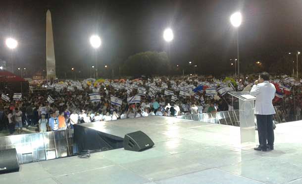 Iglesia Ríos de Agua Viva celebra vigilia de doble aniversarios