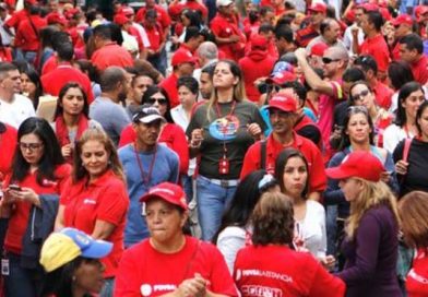 Mujeres revolucionarias se movilizan hoy en defensa de la paz en Venezuela