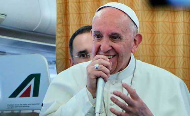 El papa Francisco pide diálogo en Venezuela