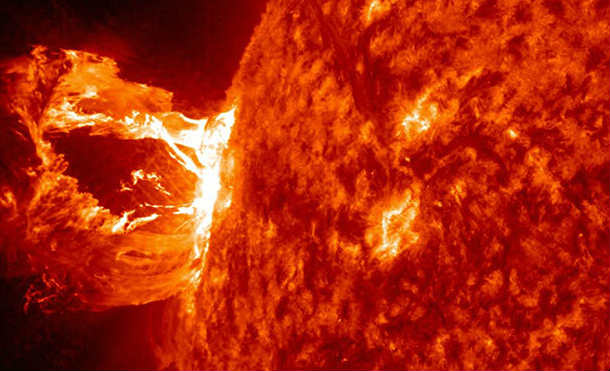 La Compañera-Vicepresidenta Rosario Murillo dijo que el Ineter está dando a conocer un informe de la NASA, acerca de una poderosa erupción solar que podría causar grandes apagones