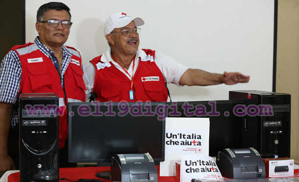 De cara a mejorar la atención a los usuarios que se realizan exámenes de vista, psicológico y tipo RH para el trámite de la licencia de conducir, la Cruz Roja Nicaragüense dotó de equipos tecnológicos a las filiales de todo el país
