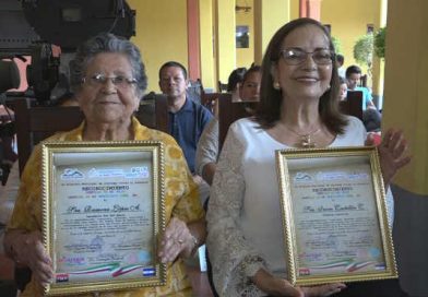 Bajo la campaña "Orgullo De Mi País" que promueve el gobierno sandinista, la municipalidad jinotegana entregó reconocimientos "Orgullo De Mi Municipio"
