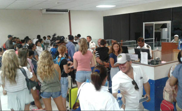 frontera tur1stas13
