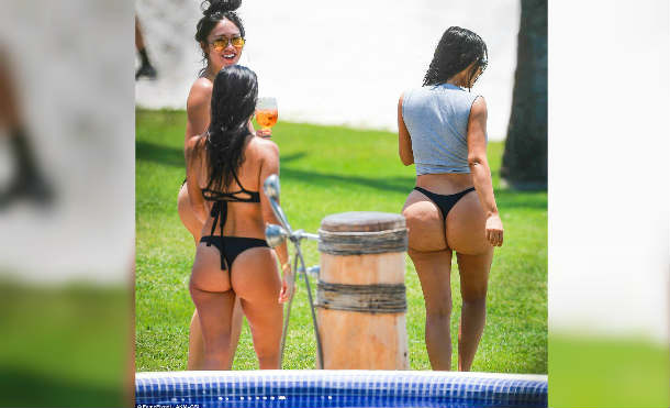 Las vacaciones de Kim Kardashian en México no se detienen, y tampoco se detienen las imágenes que los paparazzi están tomando de ella.