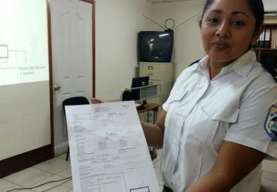 Migración y Extranjería explica proceso de llenado de formulario para trámite de pasaporte y visa