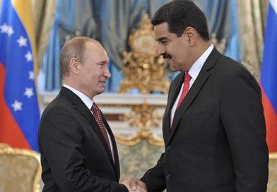 Maduro y Putin conversaron sobre situación del mercado petrolero