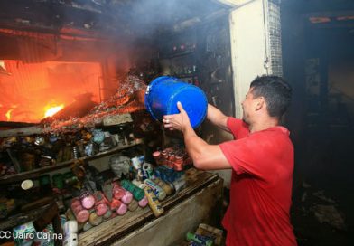 Afectados por incendio en Huembes recibirán un crédito
