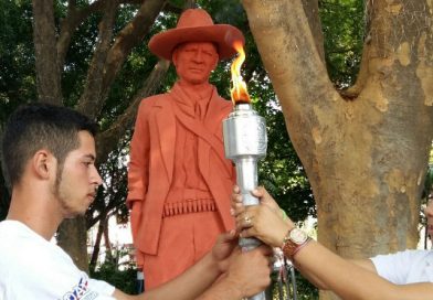 Juventud recorre antorcha Patria y Dignidad hasta tierra natal del General Augusto C. Sandino