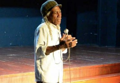 esta-tarde-sepultan-condecorado-poeta-carlos-rigby