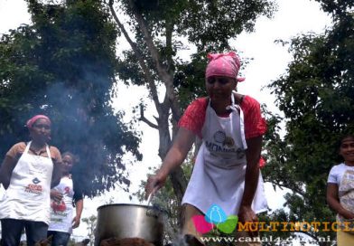 Mujeres de la comunidad de Colón en Cárdenas aprenden cocina nicaragüense