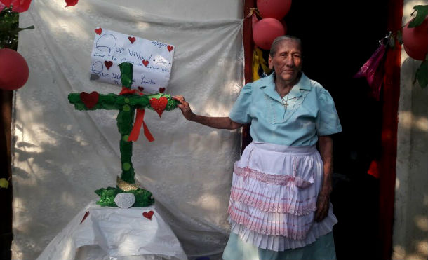 Corinto celebra a la Santa Cruz