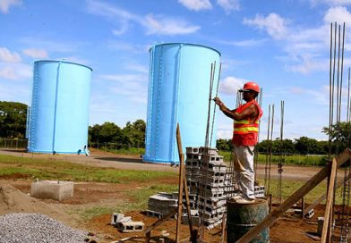 ENACAL trabaja de emergencia por fallas en válvula en Managua