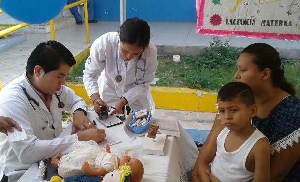 En el hospital Alemán Nicaragüense se realizó una feria infantil de salud, el objetivo es prevenir las enfermedades respiratorias ante los cambios bruscos de temperatura y la llegada de las lluvias.