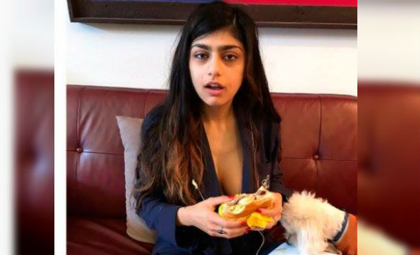 Mia Khalifa causa polémica por esta foto "al natural"