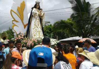 Liberteños festejan a la Virgen de la Luz