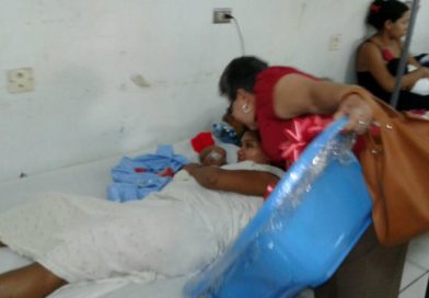 Alcaldía de Chinandega entrega obsequios a primeras madres del 30 de Mayo