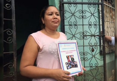 Gobierno Sandinista entrega títulos de propiedad a madres de Mateare