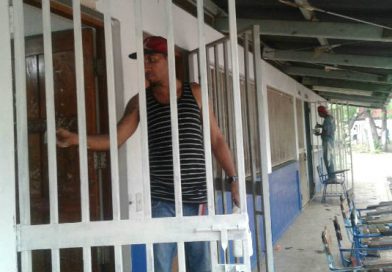 Mined realiza reparación en infraestructura a centros de estudio en Managua
