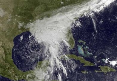 Tormenta tropical Cindy amenaza sur de Estados Unidos