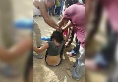 Dos mujeres se pelean por "un hombre