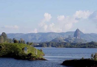 Embarcación naufraga en Colombia: 6 muertos y 15 desaparecidos