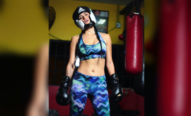 la boxeadora más sexy de todos los tiempos mostró un detalle en su red