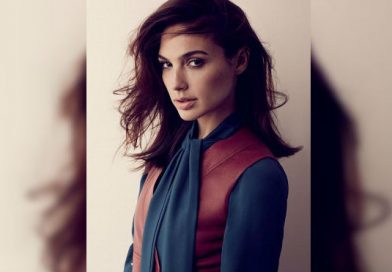 así te da los sensuales 'buenos días' Gal Gadot, la "Wonder Woman"