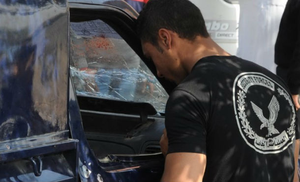 Ataque en El Cairo deja un policía muerto y cuatro heridos