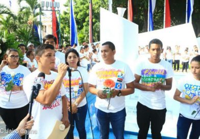 "Una flor para Carlos", Padre de la Revolución Popular Sandinista