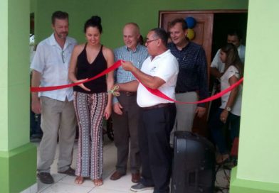 Directivos de Gran Pacífica y Alcaldía de Villa El Carmen inauguraron este sábado la clínica Roberto Clemente III