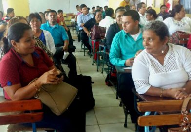 MINED realiza Certamen Departamental del Docente Innovador