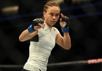 Así fue el desnudo artístico de una de las peleadoras más bellas del UFC