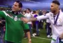 Este es el momento en que Sergio Ramos rechaza a dos aficionados en plena celebración