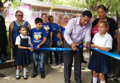 Mejores condiciones para estudiantes del centro de educación especial Melania Morales