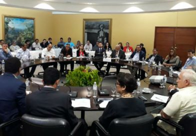 Gobierno sostiene encuentro con el sector de Telecomunicaciones