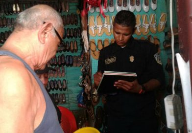 Bomberos realizan inspección eléctrica en el Mercado de Zona Franca Las Mercedes