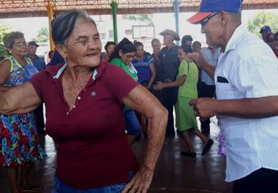 Adultos mayores de Chinandega y Matagalpa celebran cuarto aniversario de la UNAM