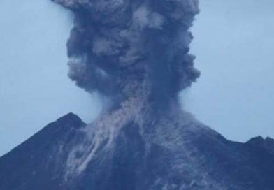 Alerta naranja por actividad de volcán ecuatoriano Reventador