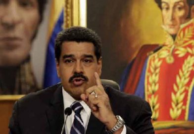 Saluda Maduro júbilo venezolano por celebración natalicio de Bolívar