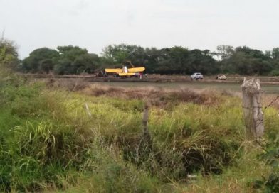 Avioneta "fumigadora" se precipita en El Jicaral