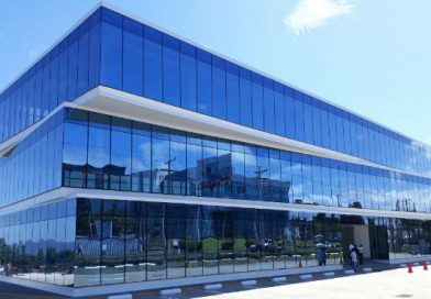 Inauguran nuevo edificio Prisma en la avenida Villa Fontana hacia Jean Paul Genie