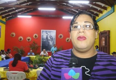 Comunidad LGBT sostiene encuentro con alcalde de Masaya