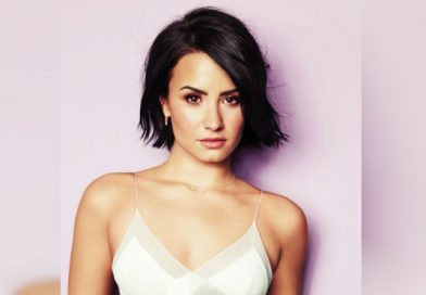 Con una sexy foto, Demi Lovato muestra su espectacular figura