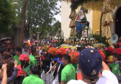 Multitudinaria celebración de Santa Ana en Nindirí