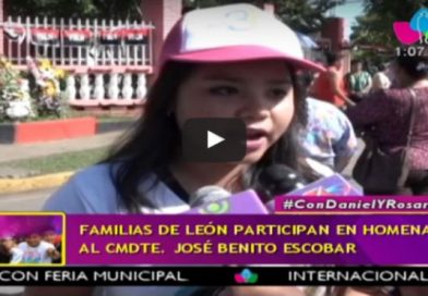 Familias de León participan en homenaje al Cmdte. José Benito Escobar