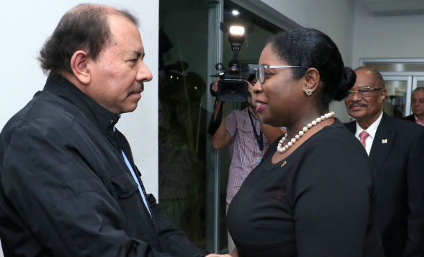 Presidente Daniel Ortega se reúne con delegación de alto nivel de Surinam