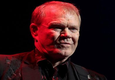Fallece la leyenda del country Glen Campbell a los 81 años