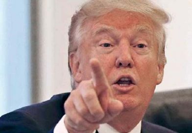 Trump ataca a los medios y niega sondeos que le dan baja calificación